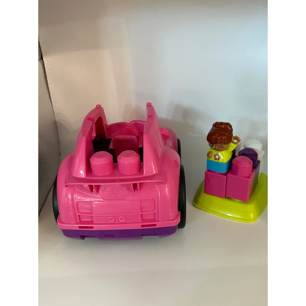 Mega Bloks First‎ Builders Pink Convertible Car Toy Set with Figure and Blocks